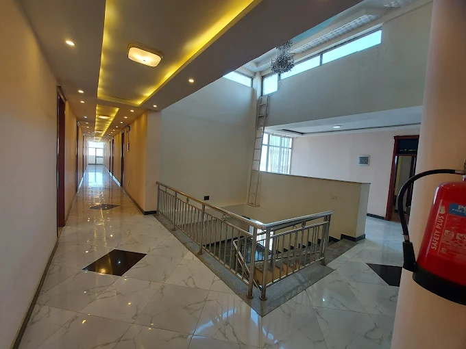 gallery 4