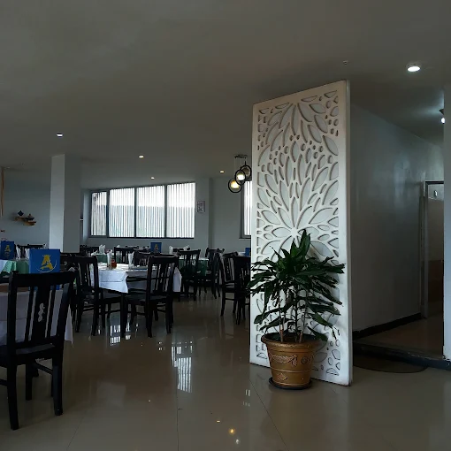 gallery 8